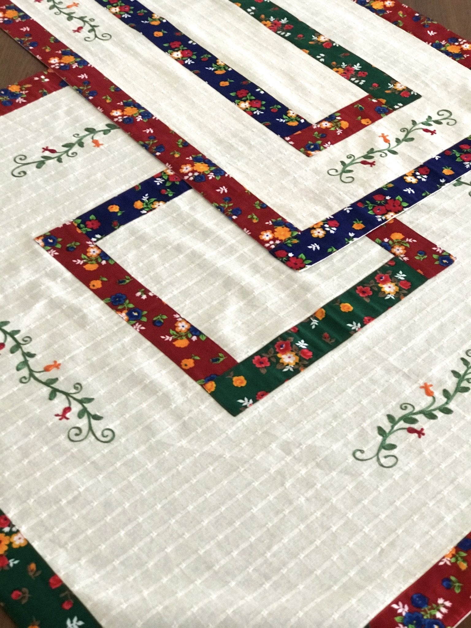 Ethnic Table Runners | creativehome-designs