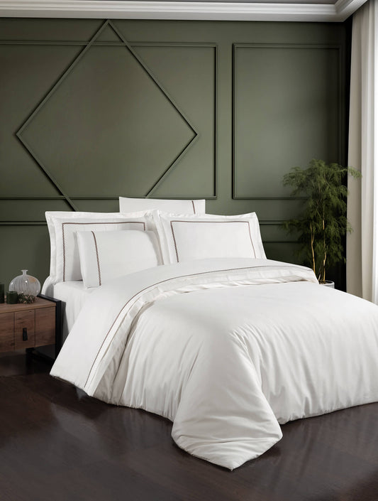 Creative Home by Müge Bilgen - Pierre Duvet Cover - White bedding set on a bed in a bedroom with green walls,DC-FC-PIERRE-Cr-Q,DC-FC-PIERRE-Cr-K