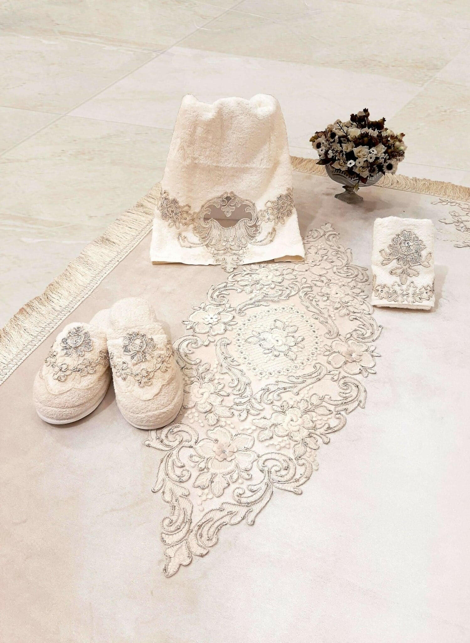 Lace Bathrobe Set