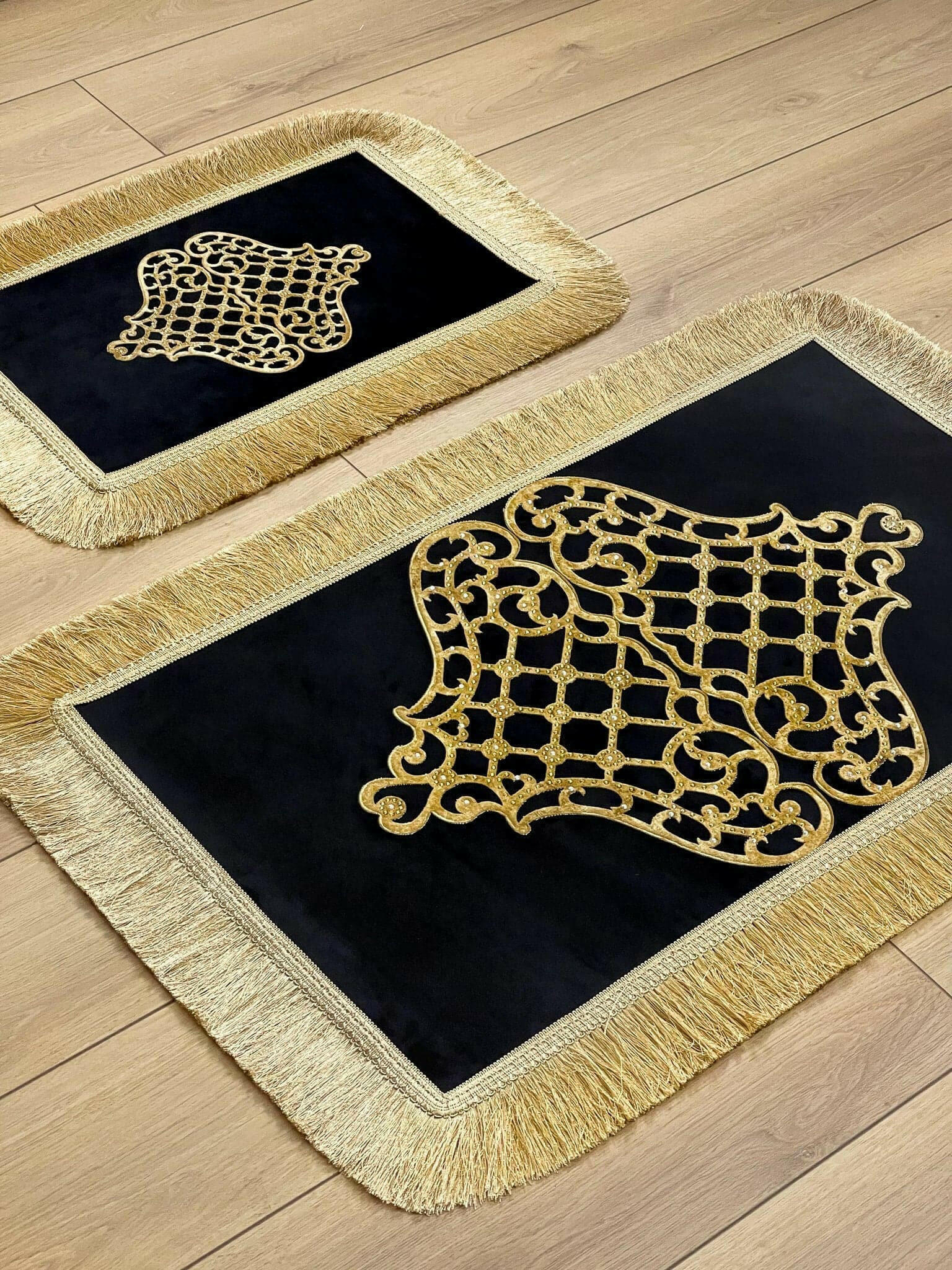 Mihrace Rug Oriental Chic Black & Gold Color Rug - Creative Home Designs Rugs, Oriental Style Turkish Carpet, Rectangular Mat With Diamonds & Tassels,RUG-MHRC-BlaGo-4060,RUG-MHRC-BlaGo-60100,RUG-MHRC-BlaGo-70120,RUG-MHRC-BlaGo-90150,RUG-MHRC-BlaGo-121182,RUG-MHRC-BlaGo-152243