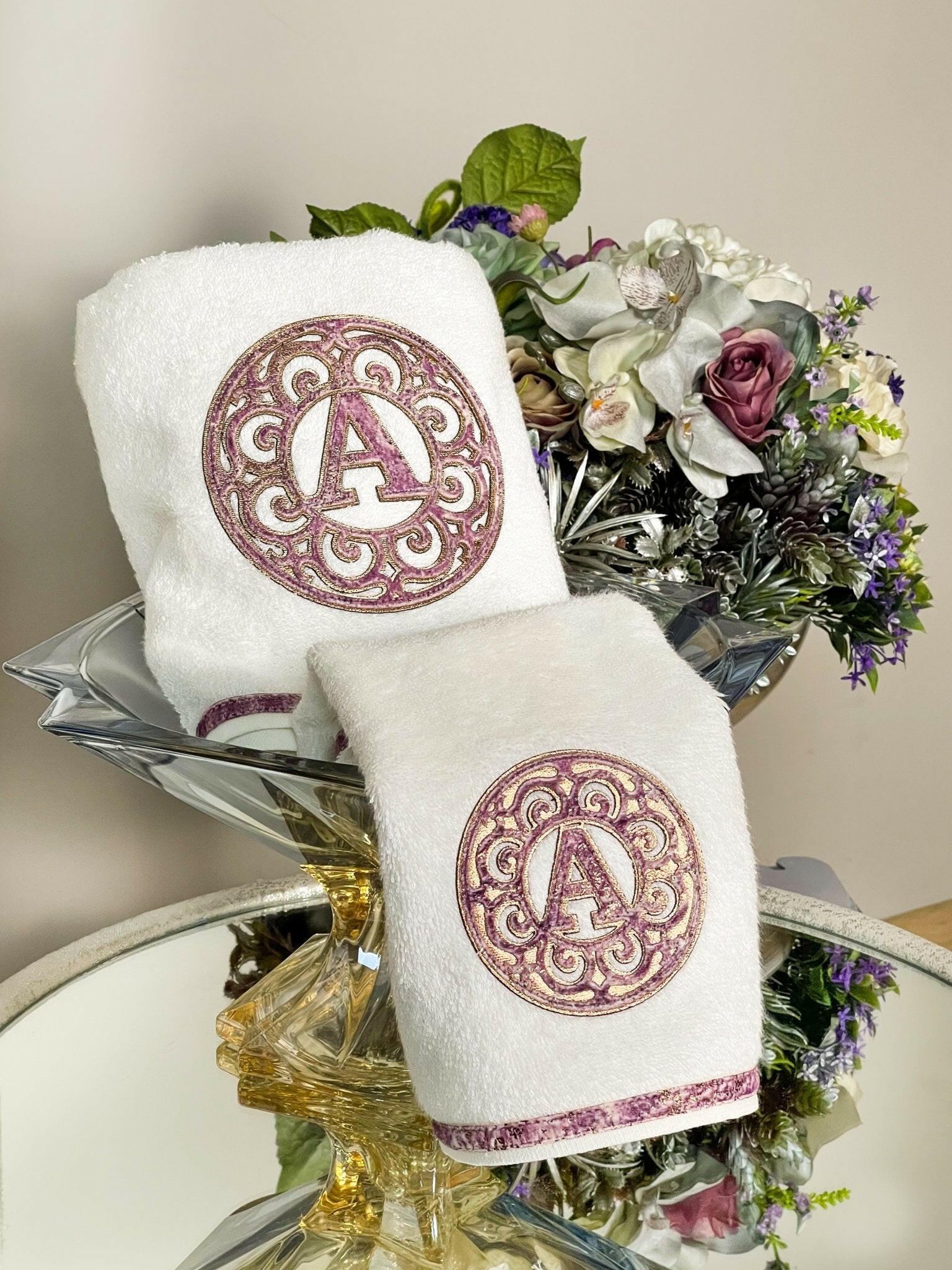 Personalized Initial Lyra Towel Set - Creative HomeTowels